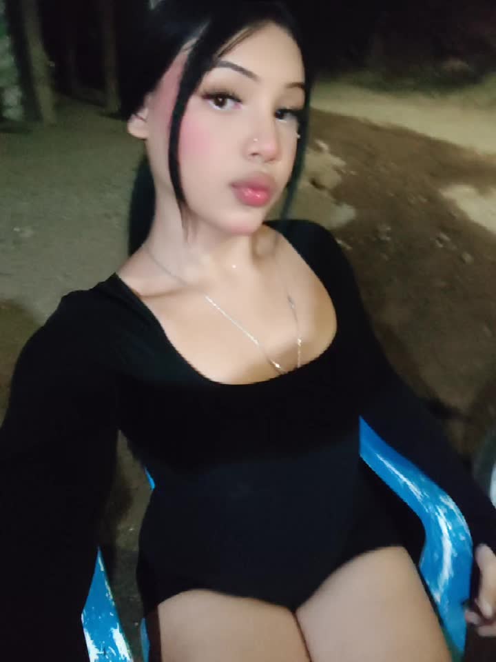 @DEVANI🎀
