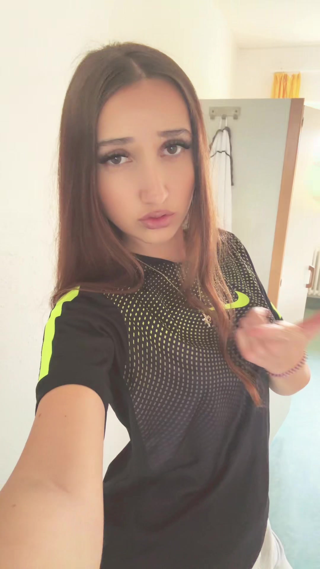 @Nadja