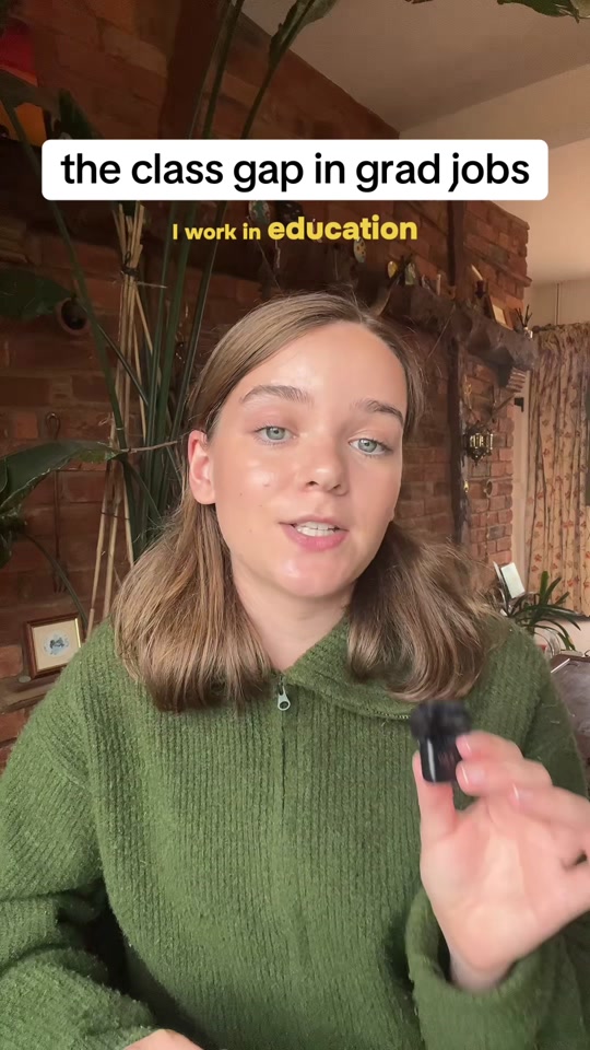 @dani | education & politics