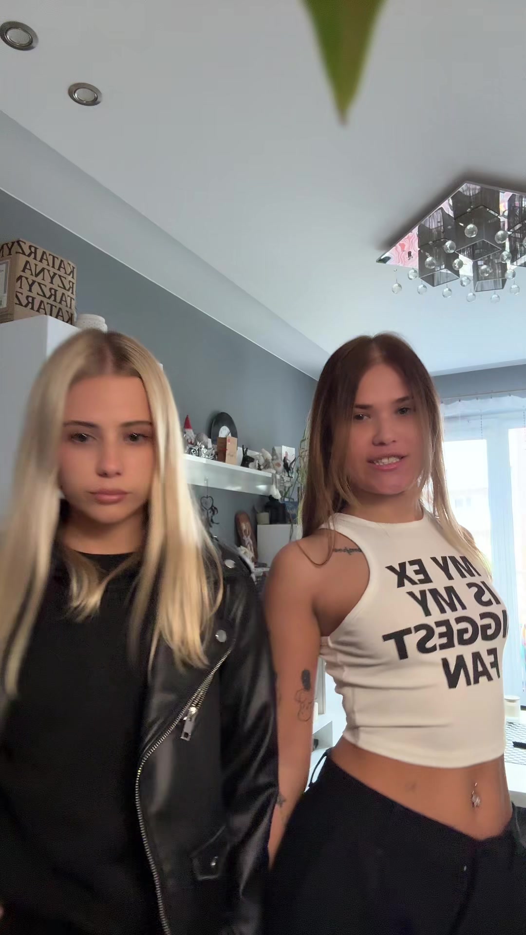 @Laviebelly