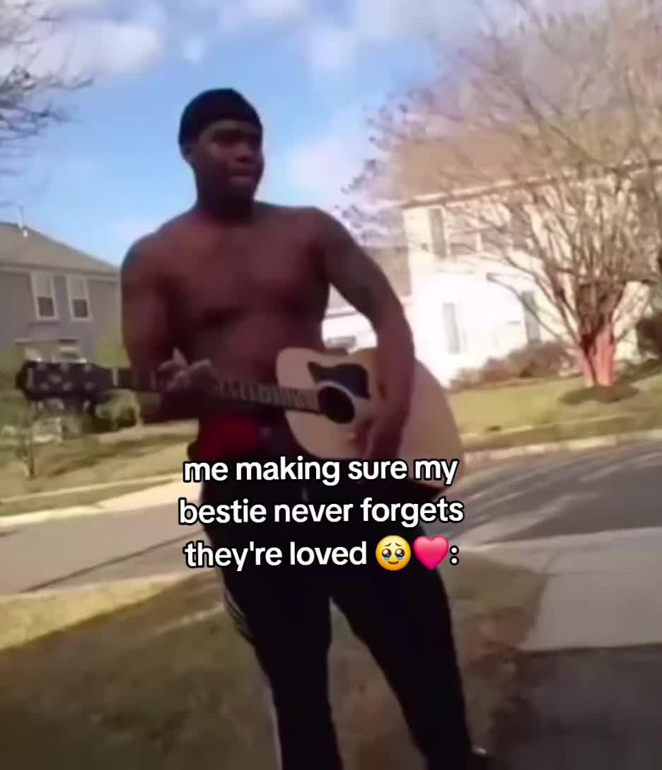 @MoistGranny🦇