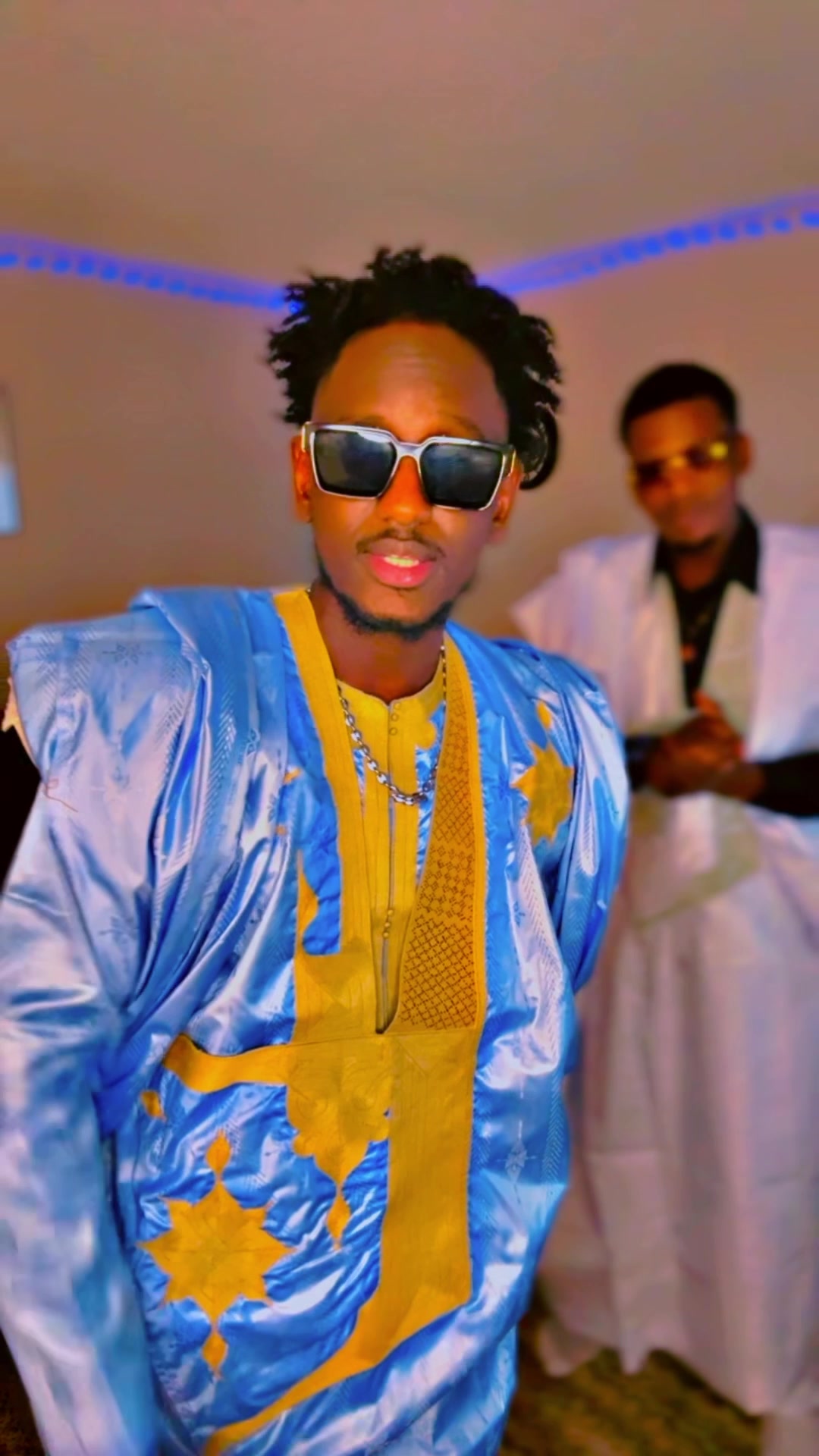 @Dash le king 👑