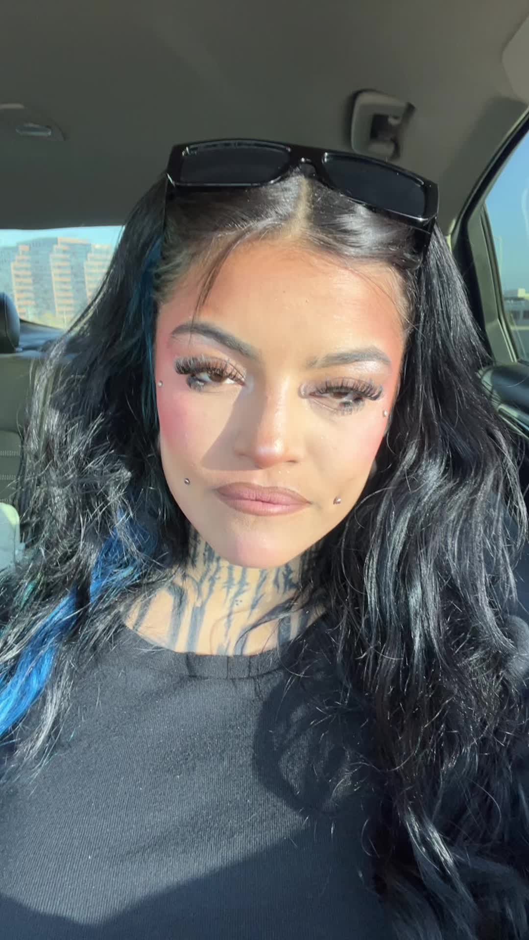 @FREAKSHOW KEEZH🦇