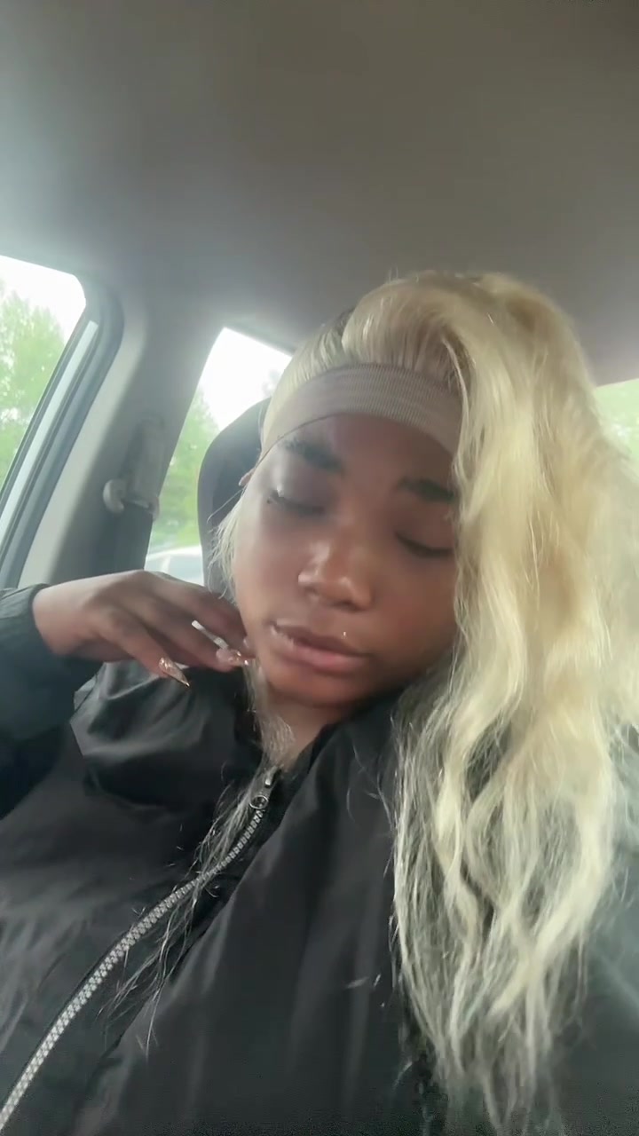 @Denellia Coleman👑