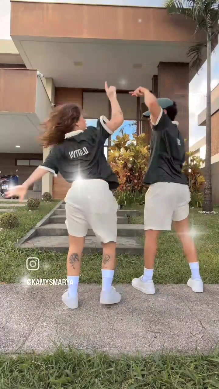 @kamylinha