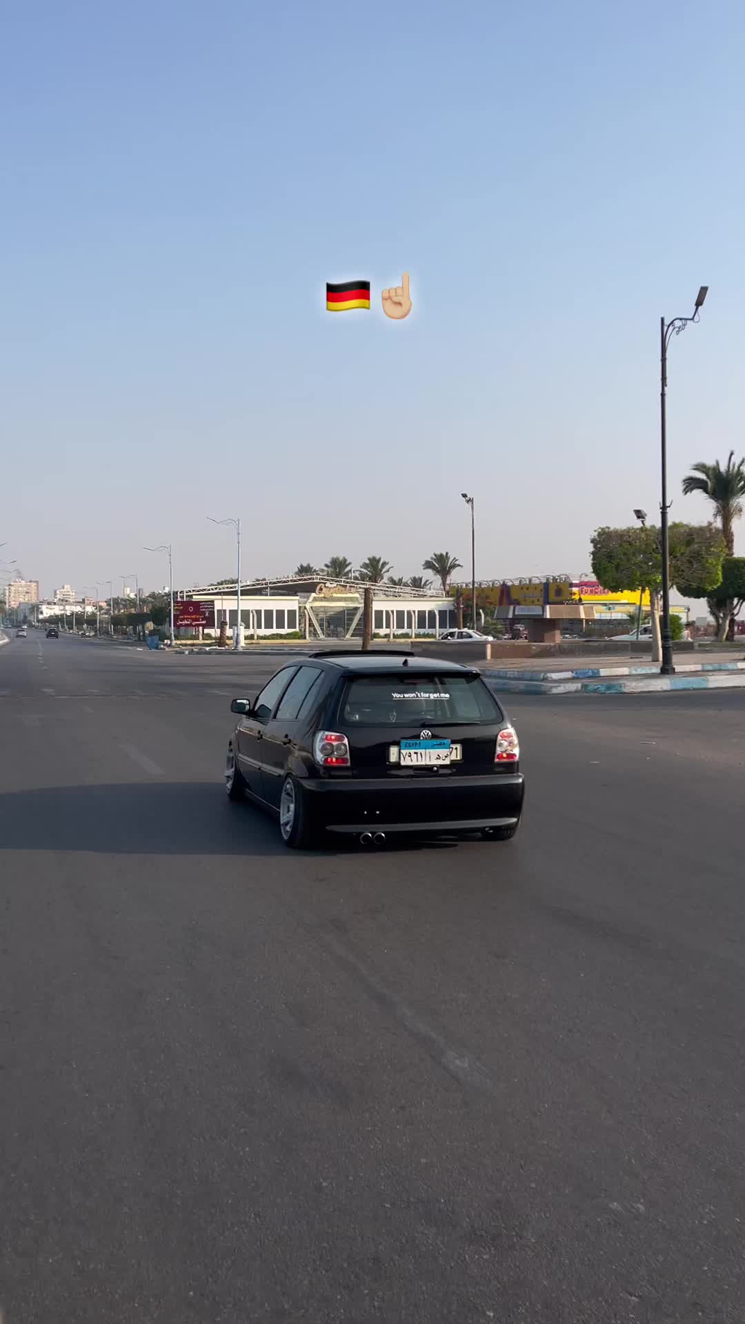 @𝓞𝓝𝓐𝓐🦅"