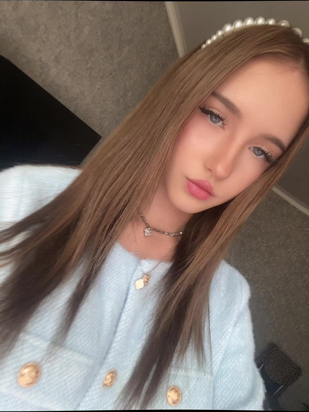 @Лера я
