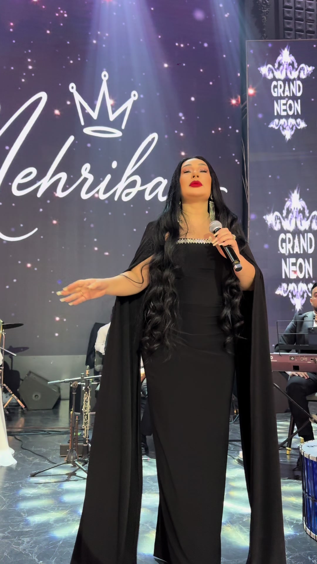 @Mehriban Qənbərova🎶