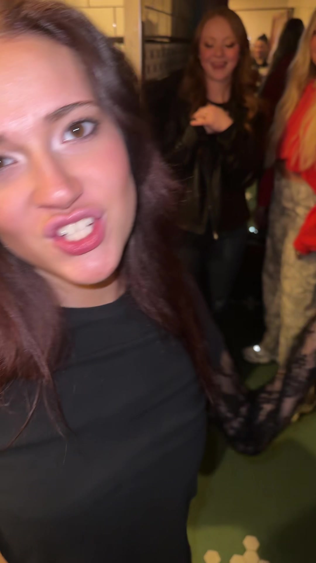 @Haylee