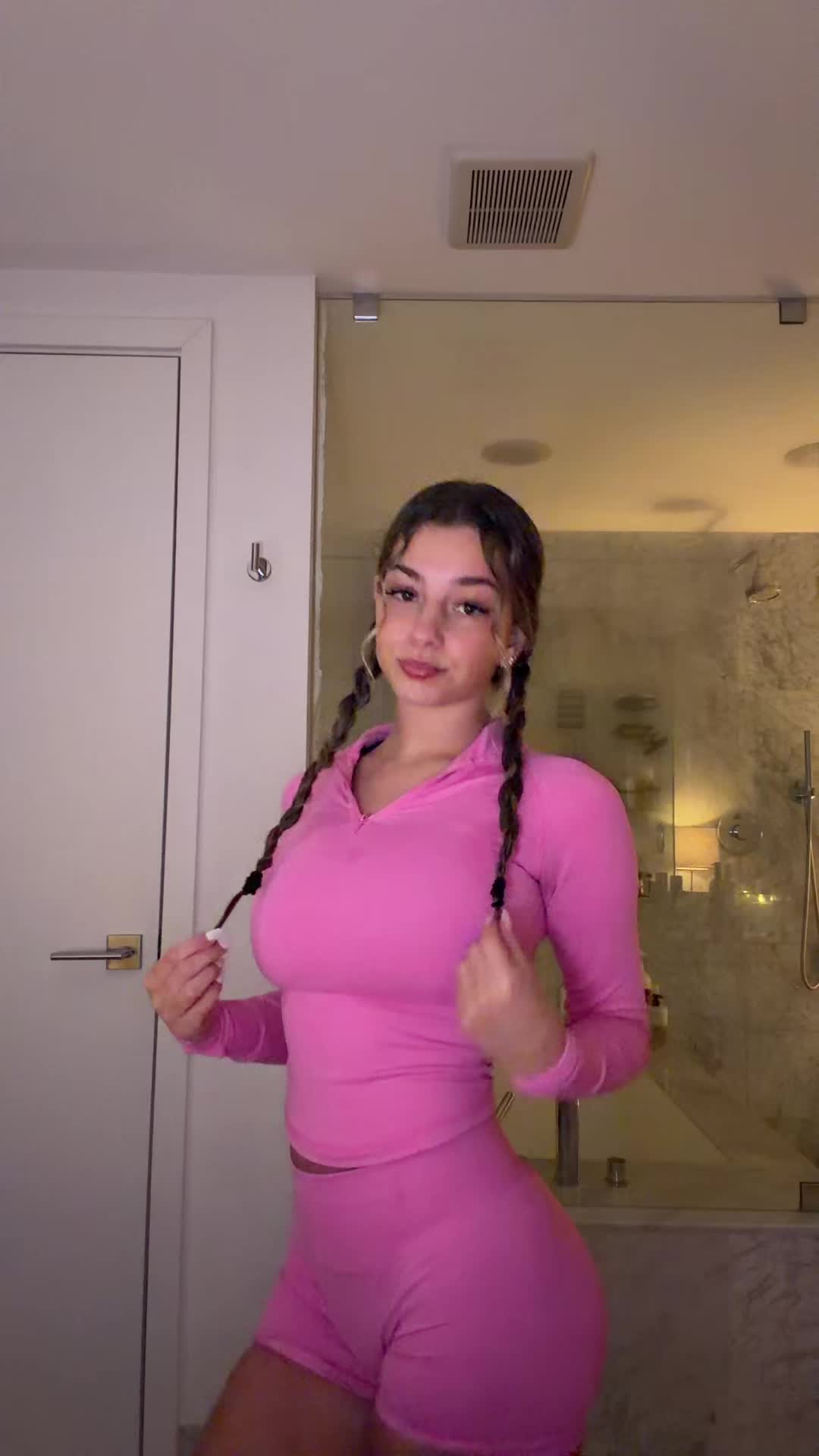 @Kira P