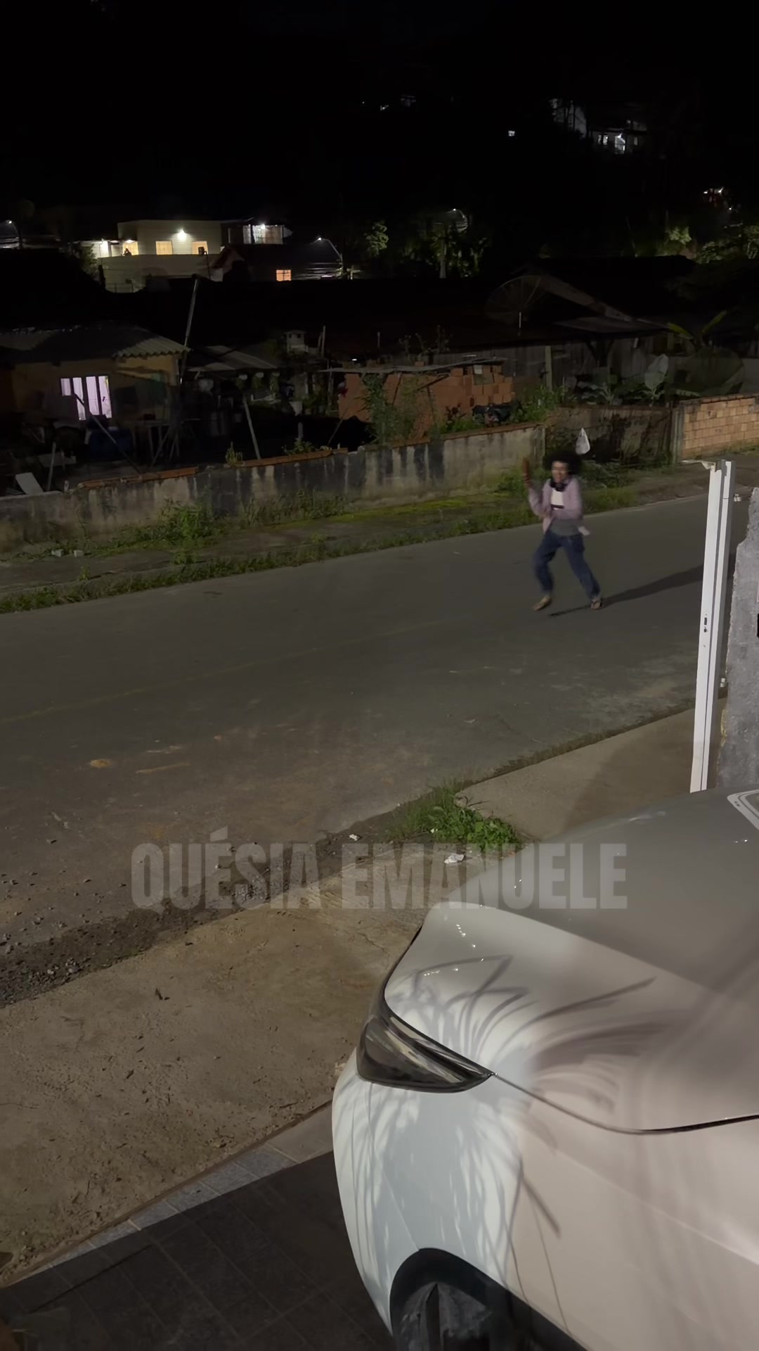 @Qu&eacute;sia e fam&iacute;lia J L