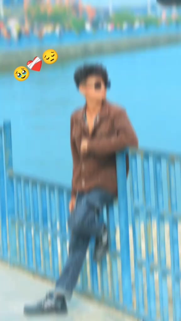 @🤗so 😘 cute 😘 boy🥰