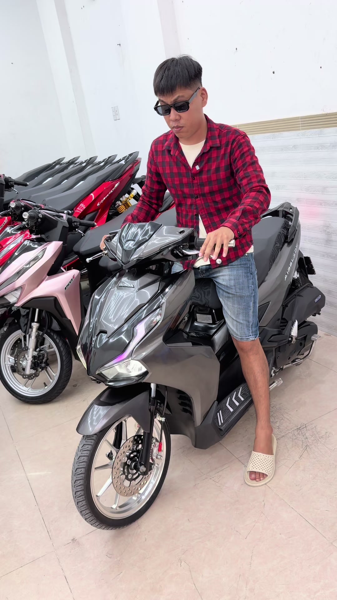 @Điều Bán Vario Q9