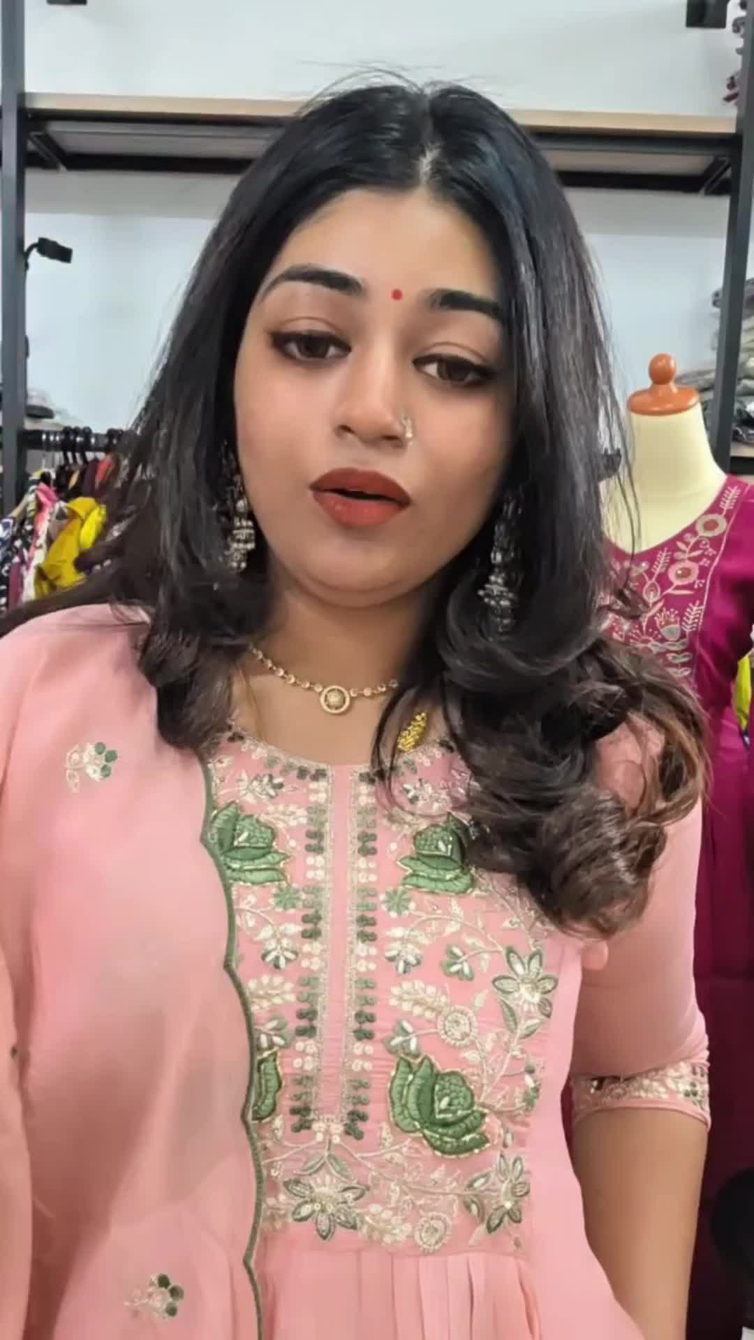 @Sai Fashion House