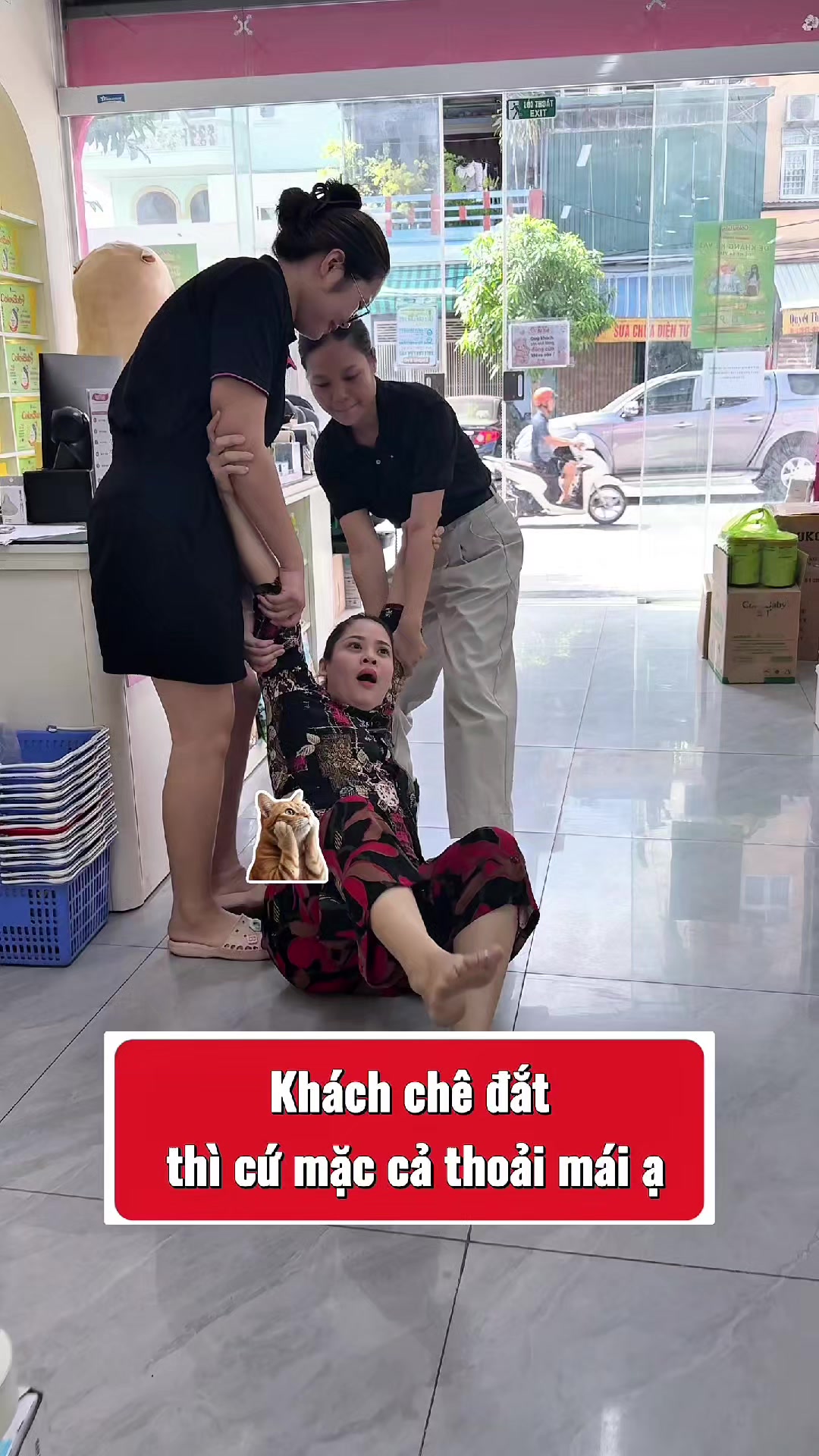 @Shop B&eacute; Tuệ