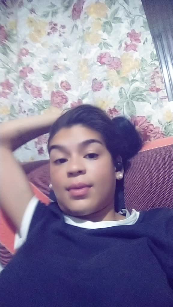 @novinhaah_de_15y_ofc
