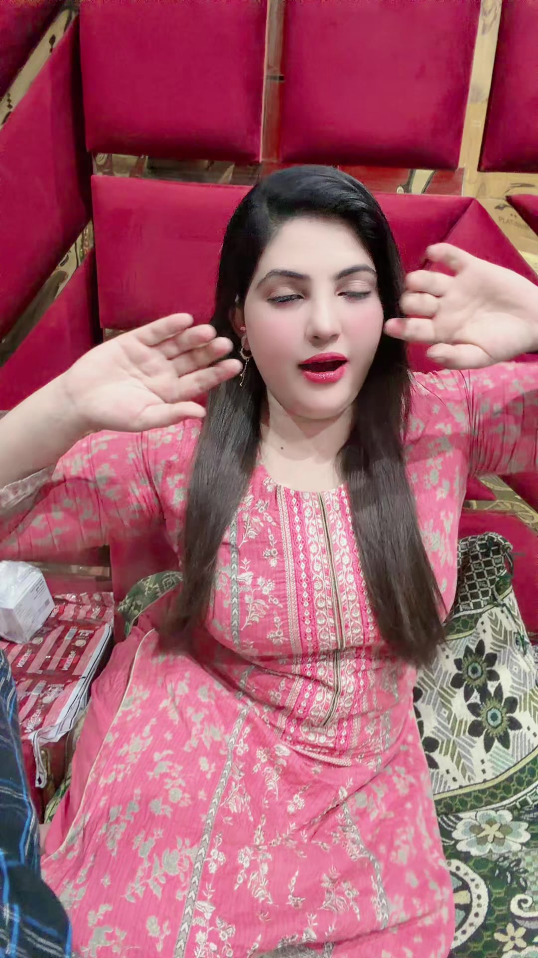 @Saba Multani