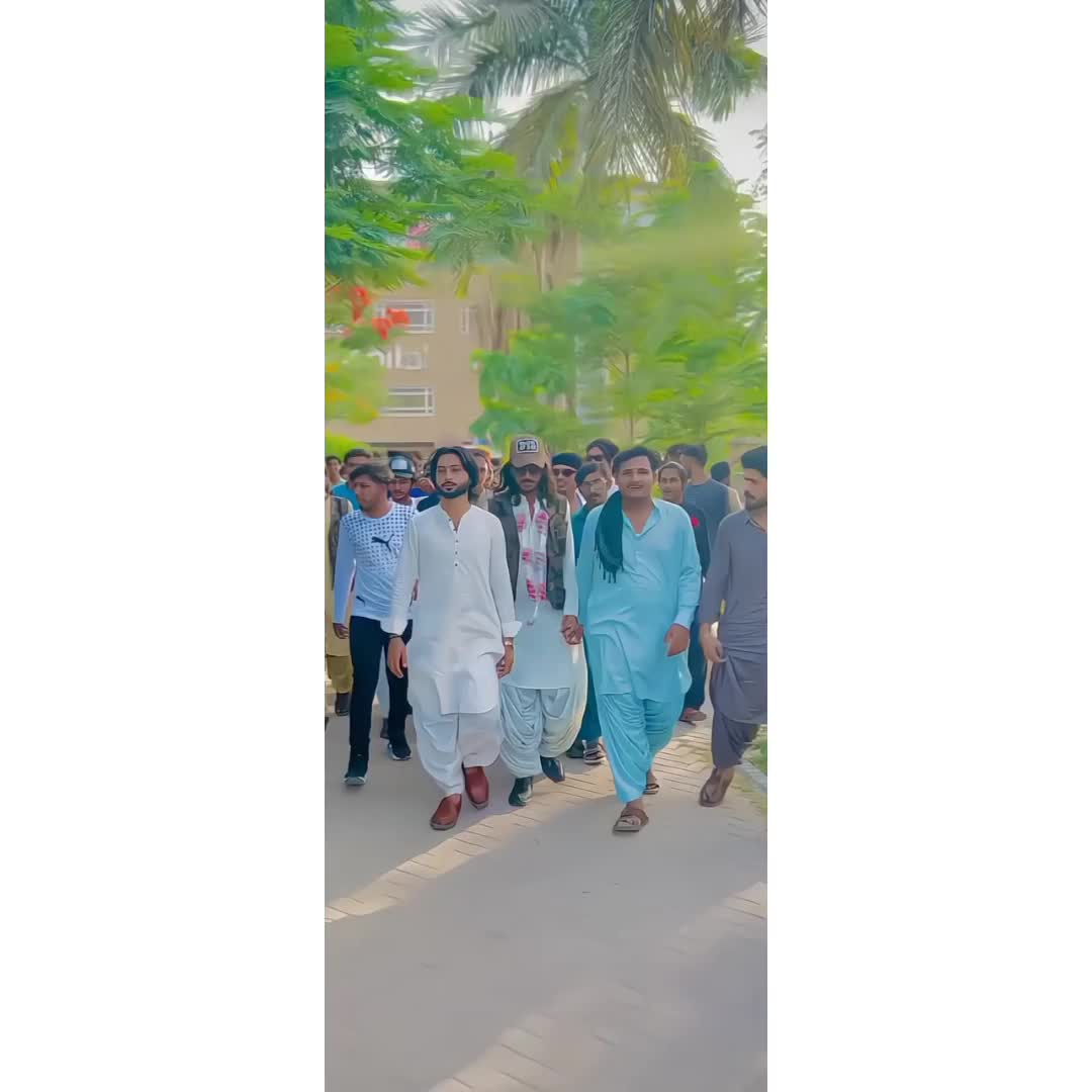 @درندہ ︻╦デ╤━✨💸