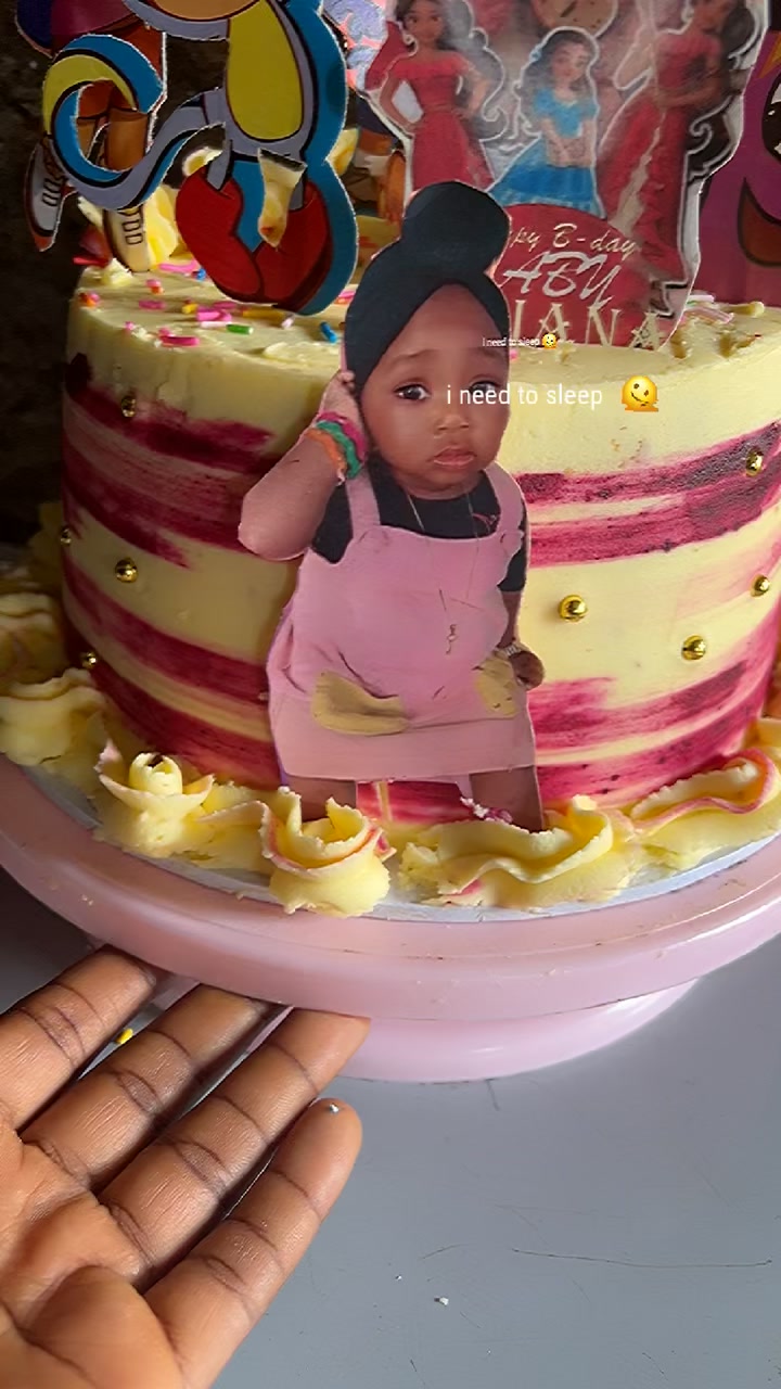 @Cake vendor in Auchi ๐ฐ