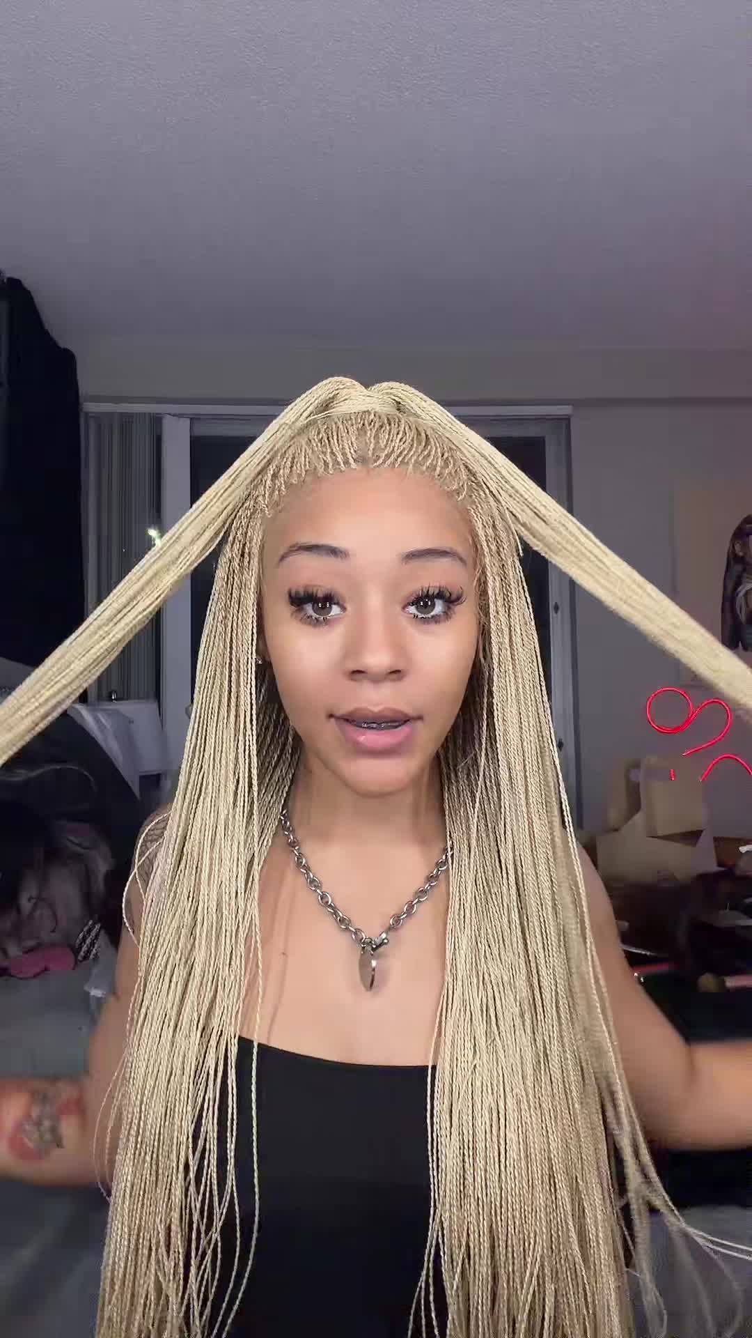 @Isiss Dior 💕🕸️