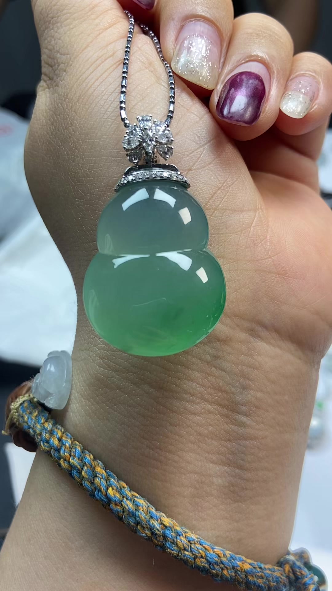 @楚楚翡翠