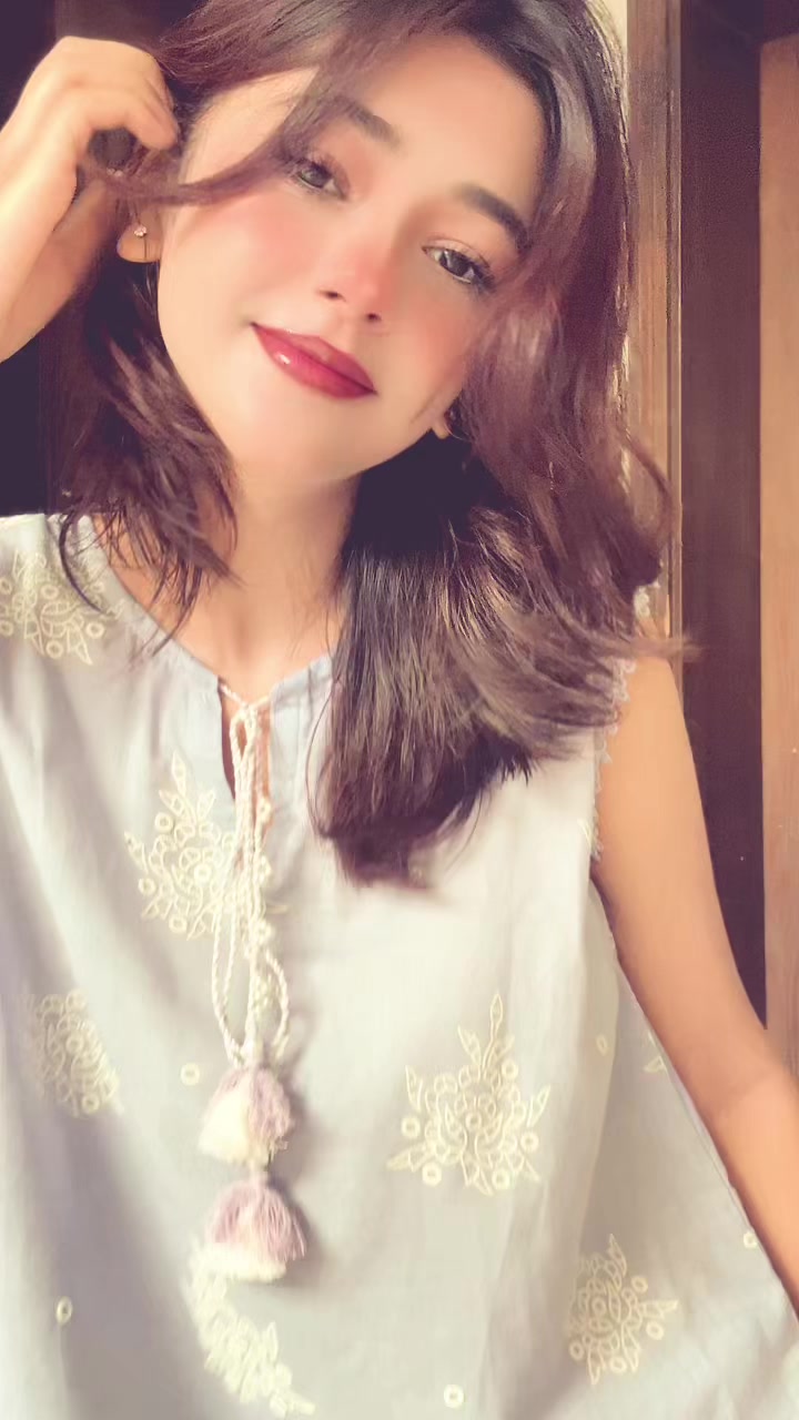 @Momielive_