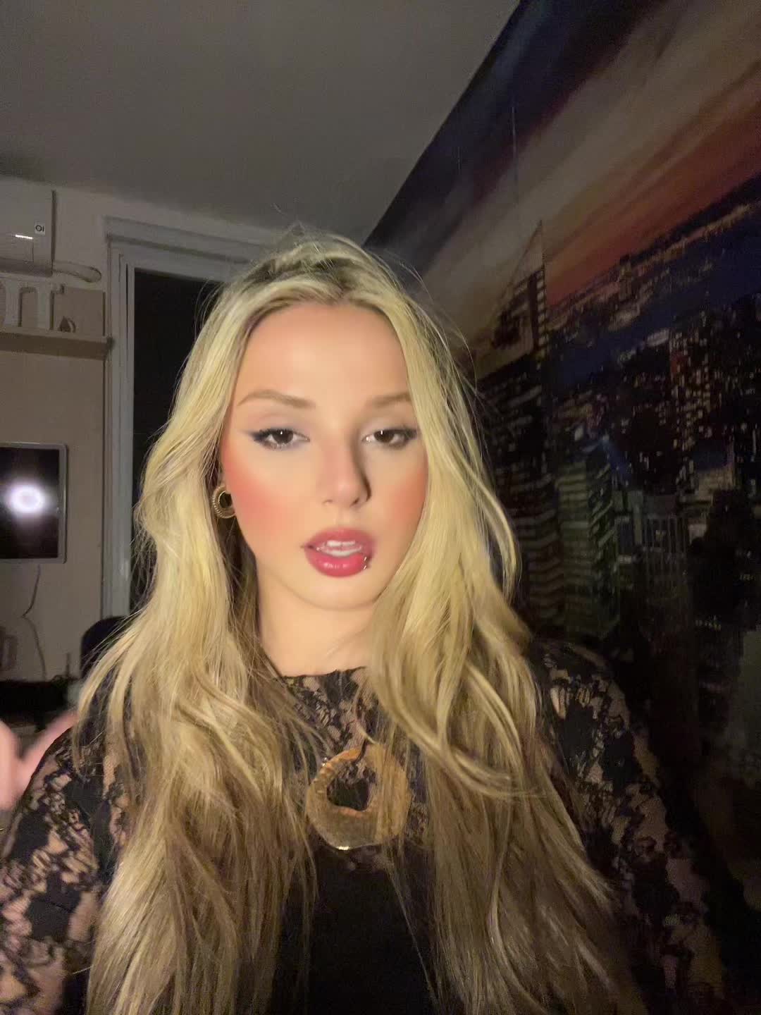 @💫júlia