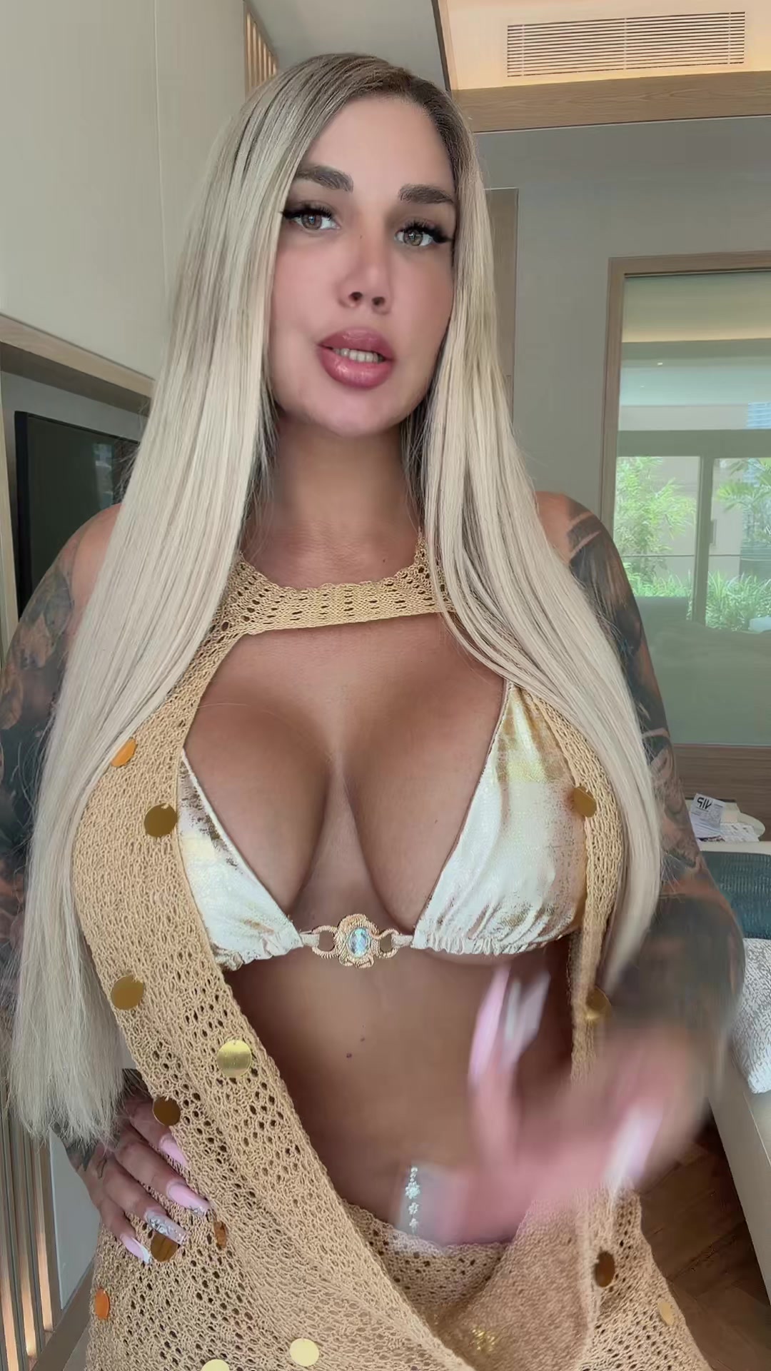 @𝐊𝐚𝐫𝐲 𝐌𝐞𝐥 💛🐝