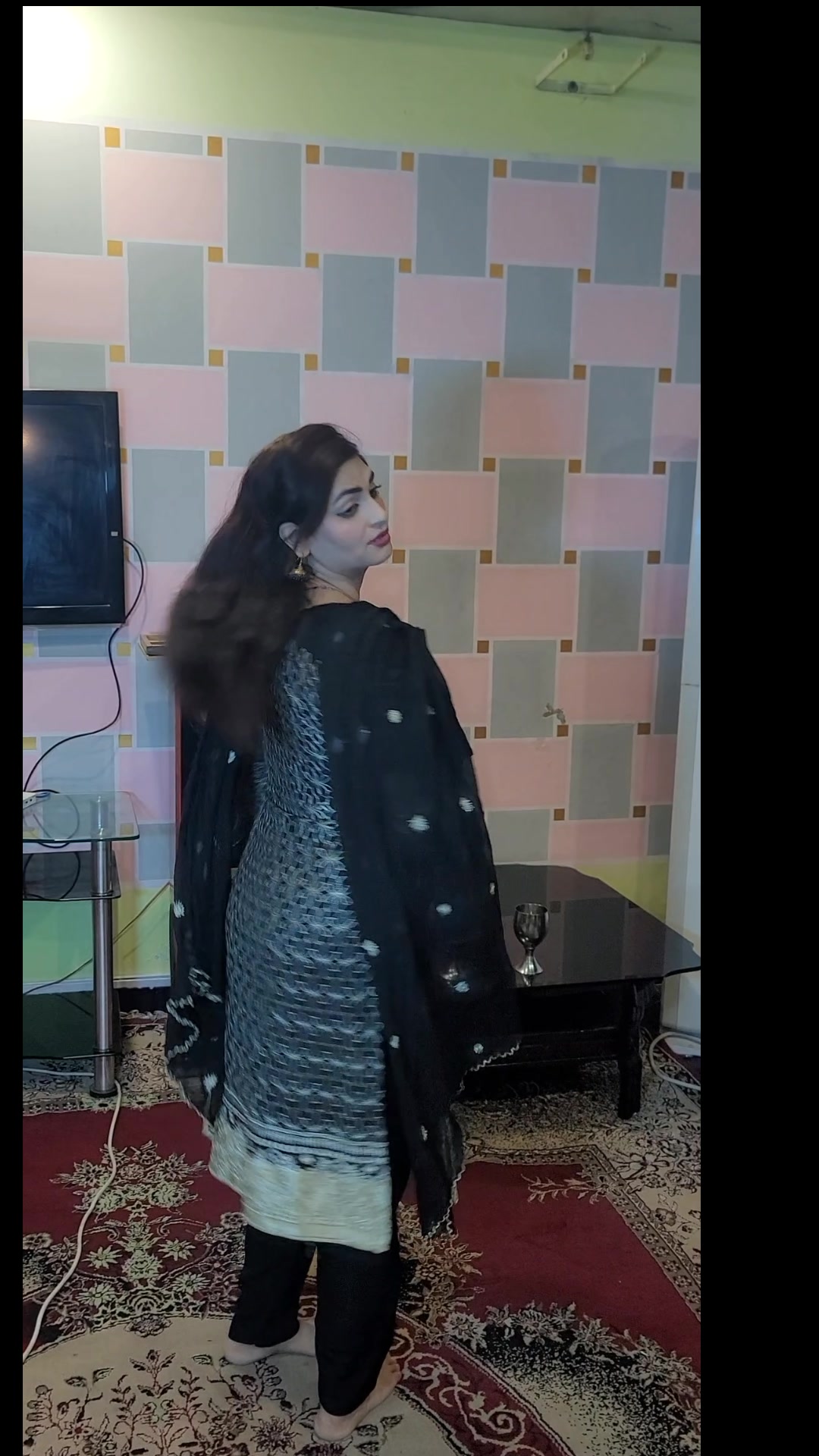 @Qamar Ali