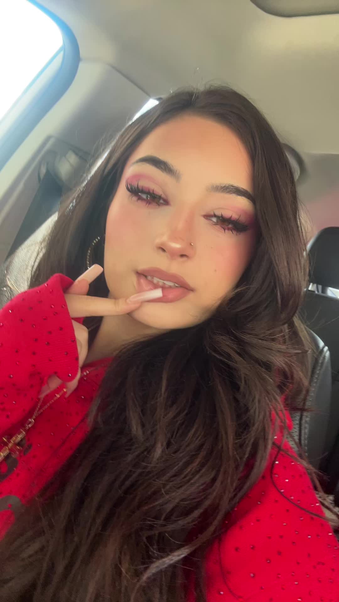 @nikou