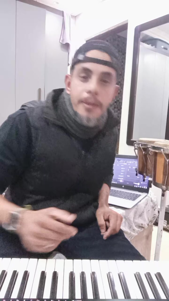 @Weidyfolks