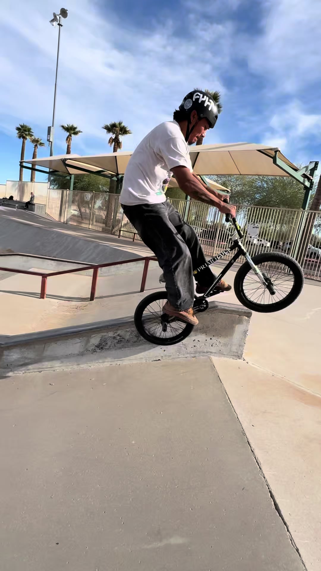 @_bmx_q
