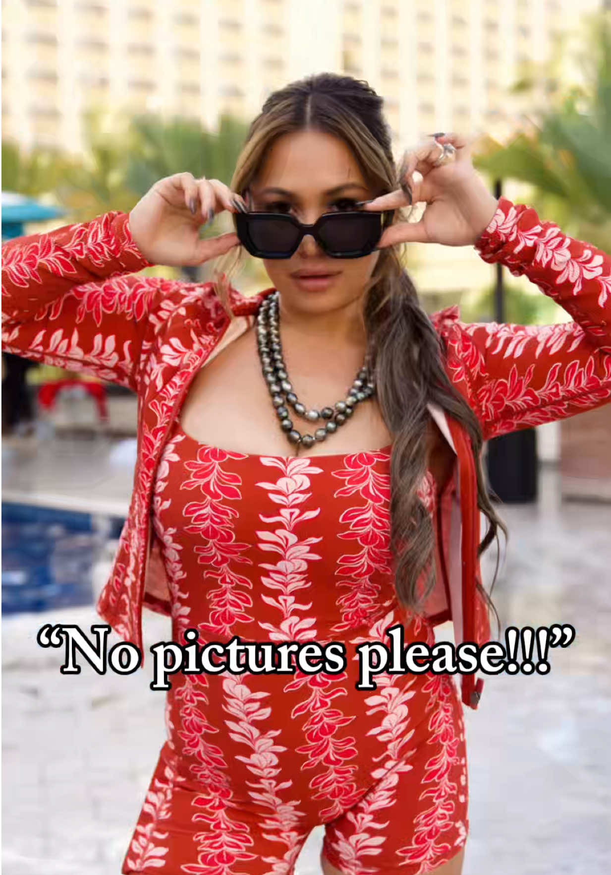@la