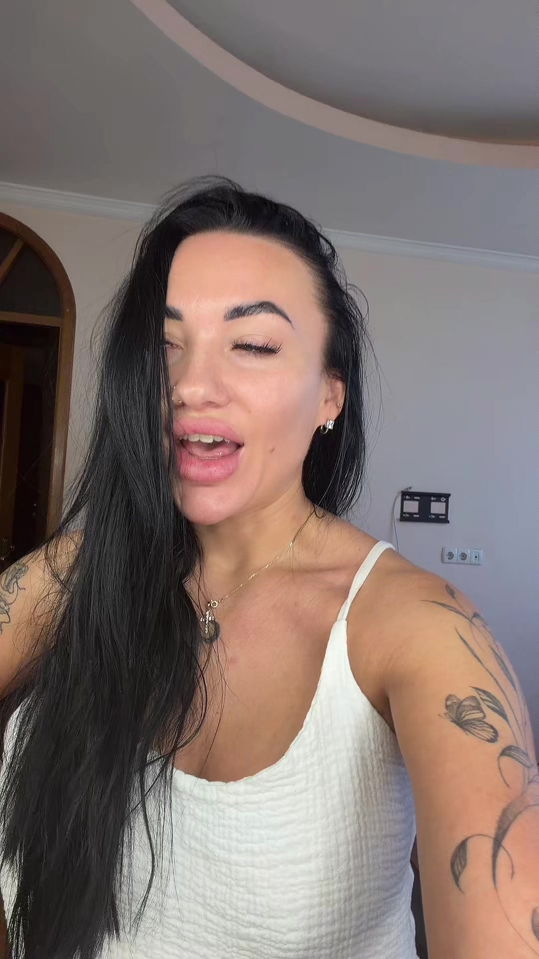 @Виктория
