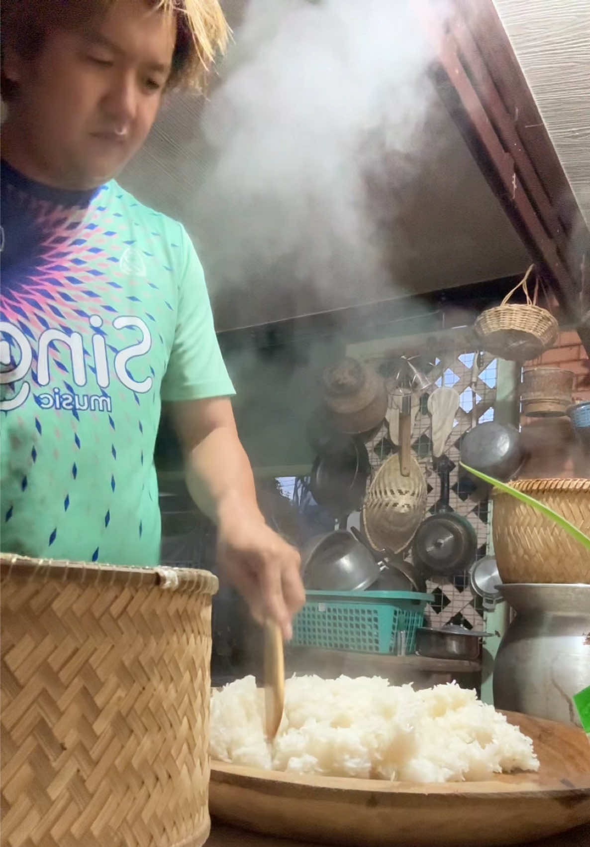 @ป๊อป มงคล