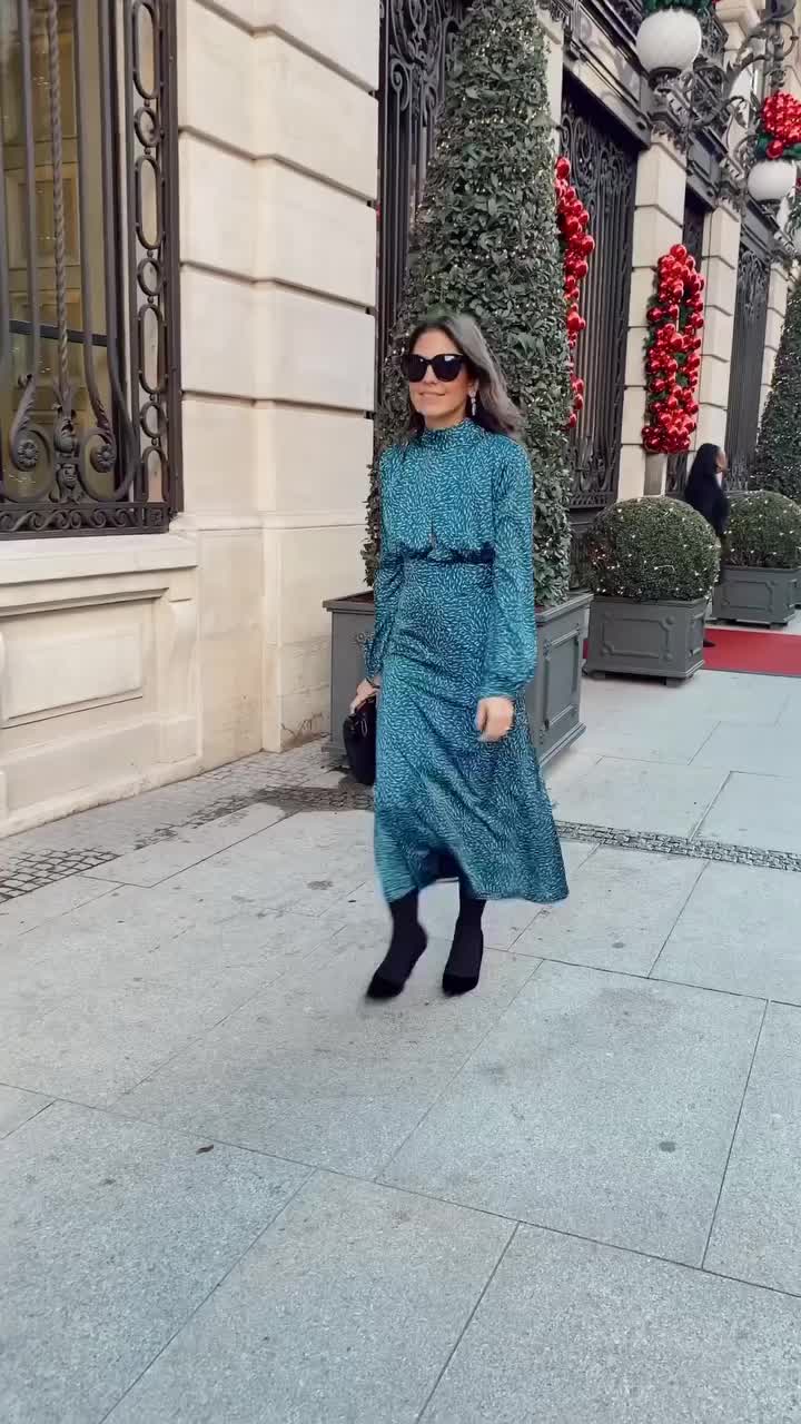 @Ella_Stewart