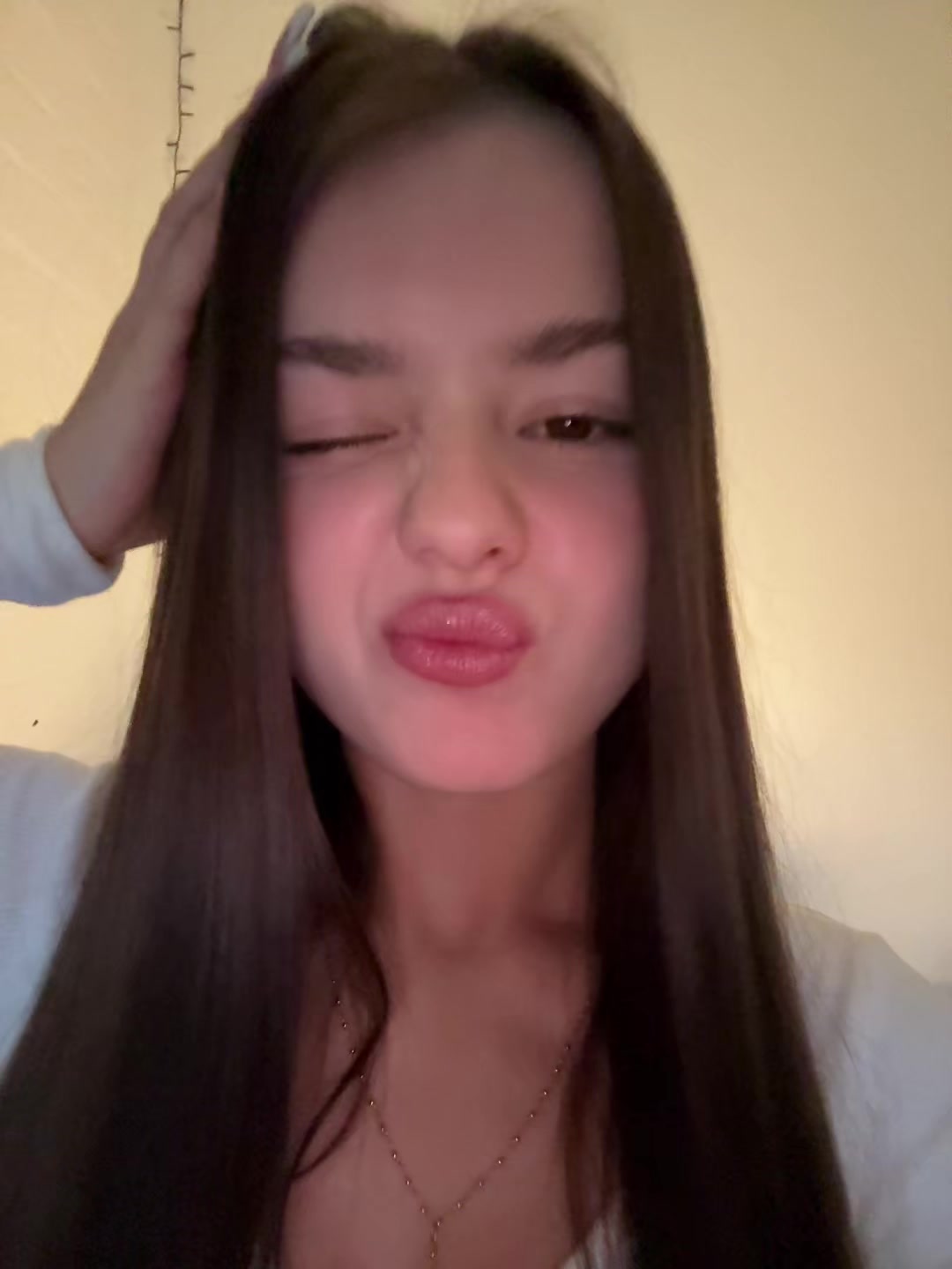 @xDhka