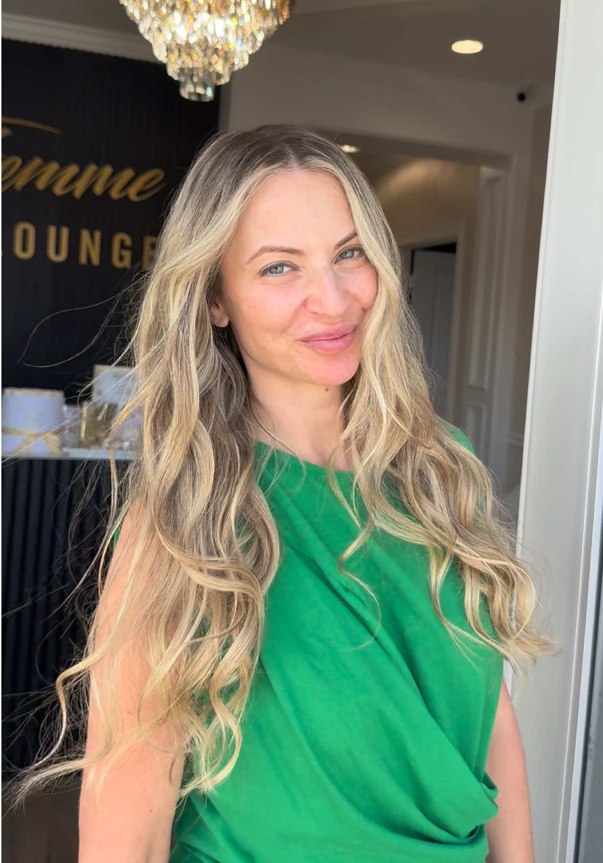 @HairByVantha