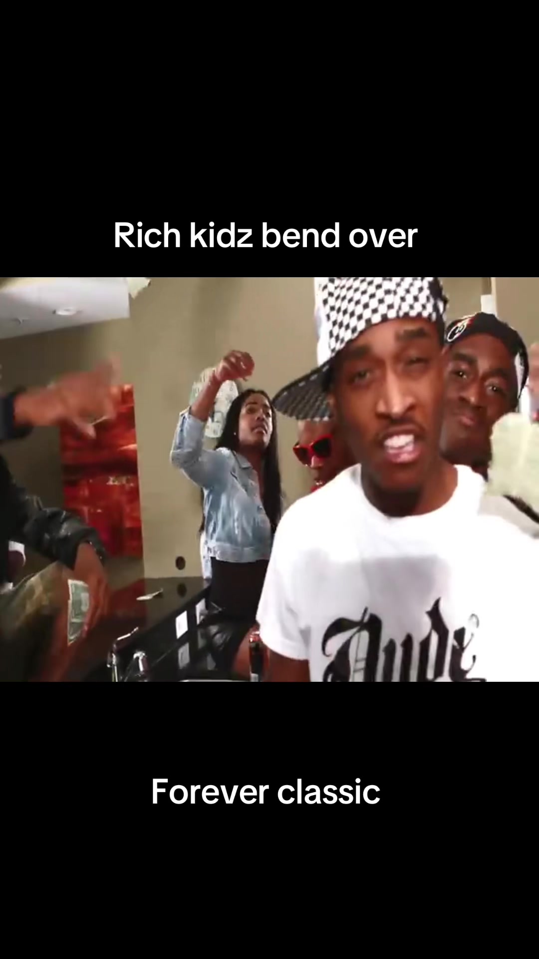@babyhefner🅿️