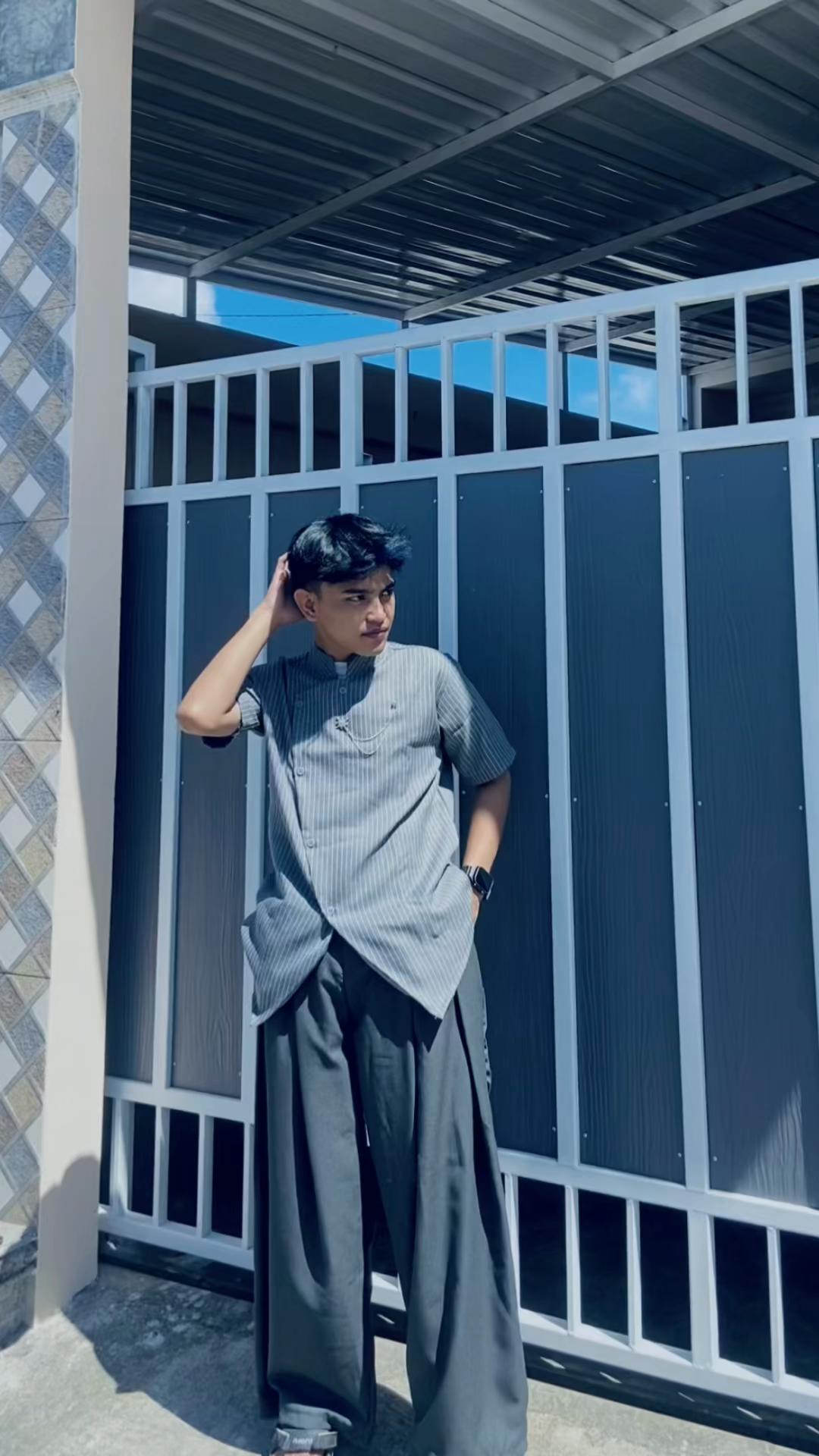@𝐲𝐧𝐳