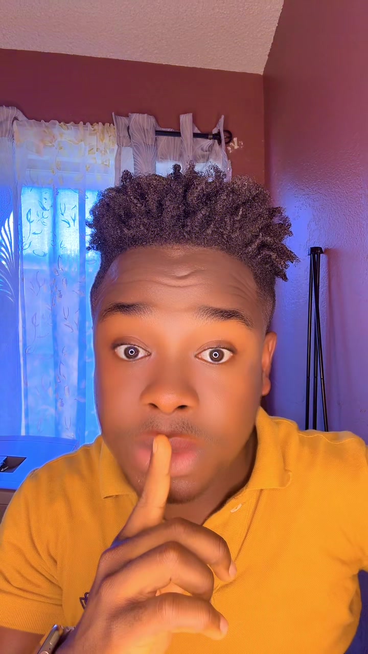 @Sm&iuml;l&euml;s L&euml;g&ecirc;&ntilde;d
