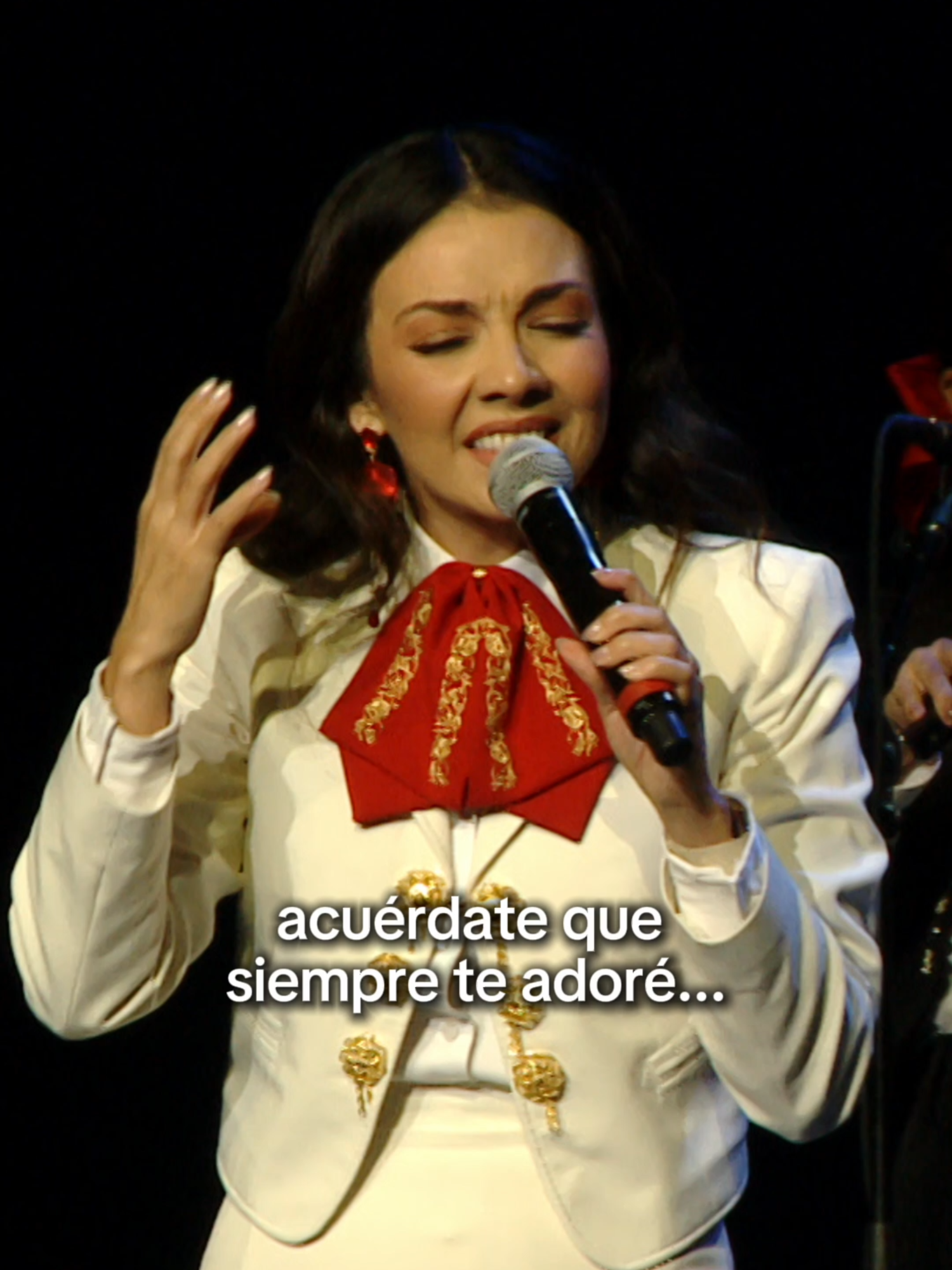 @Lupita Infante