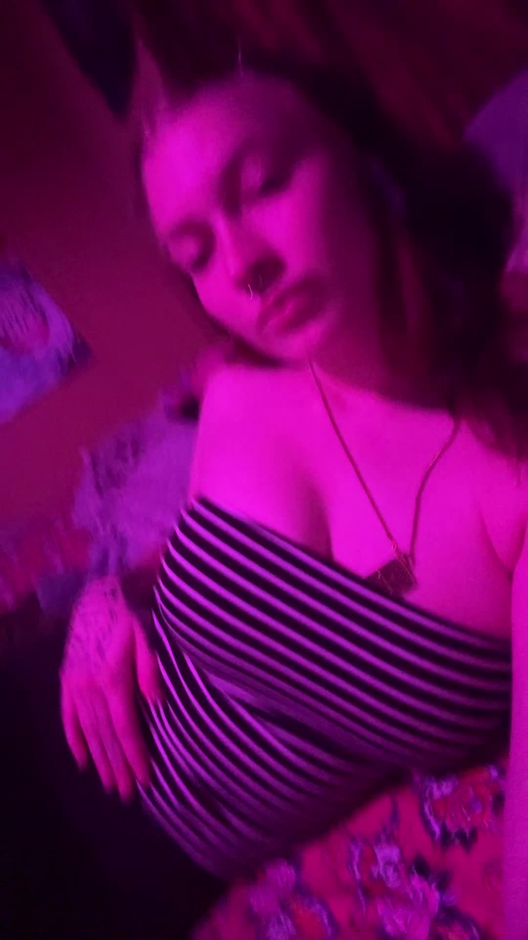 @Hailiejane