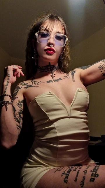 @🦂🖤♔♱A𝖓𝖌𝖎𝖊 𝕱𝖔𝖝♱♔🖤🦂