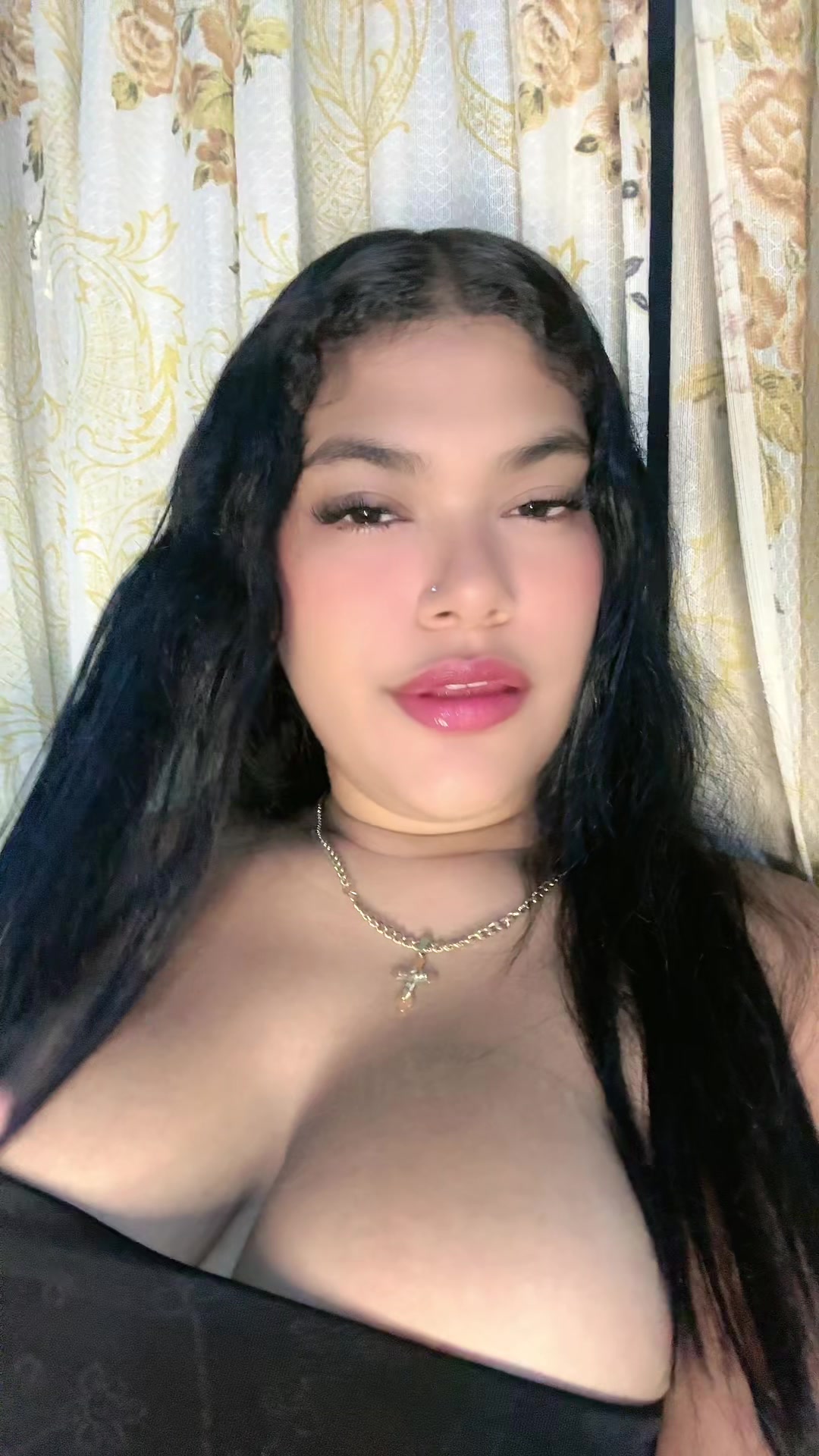 @𝐷.