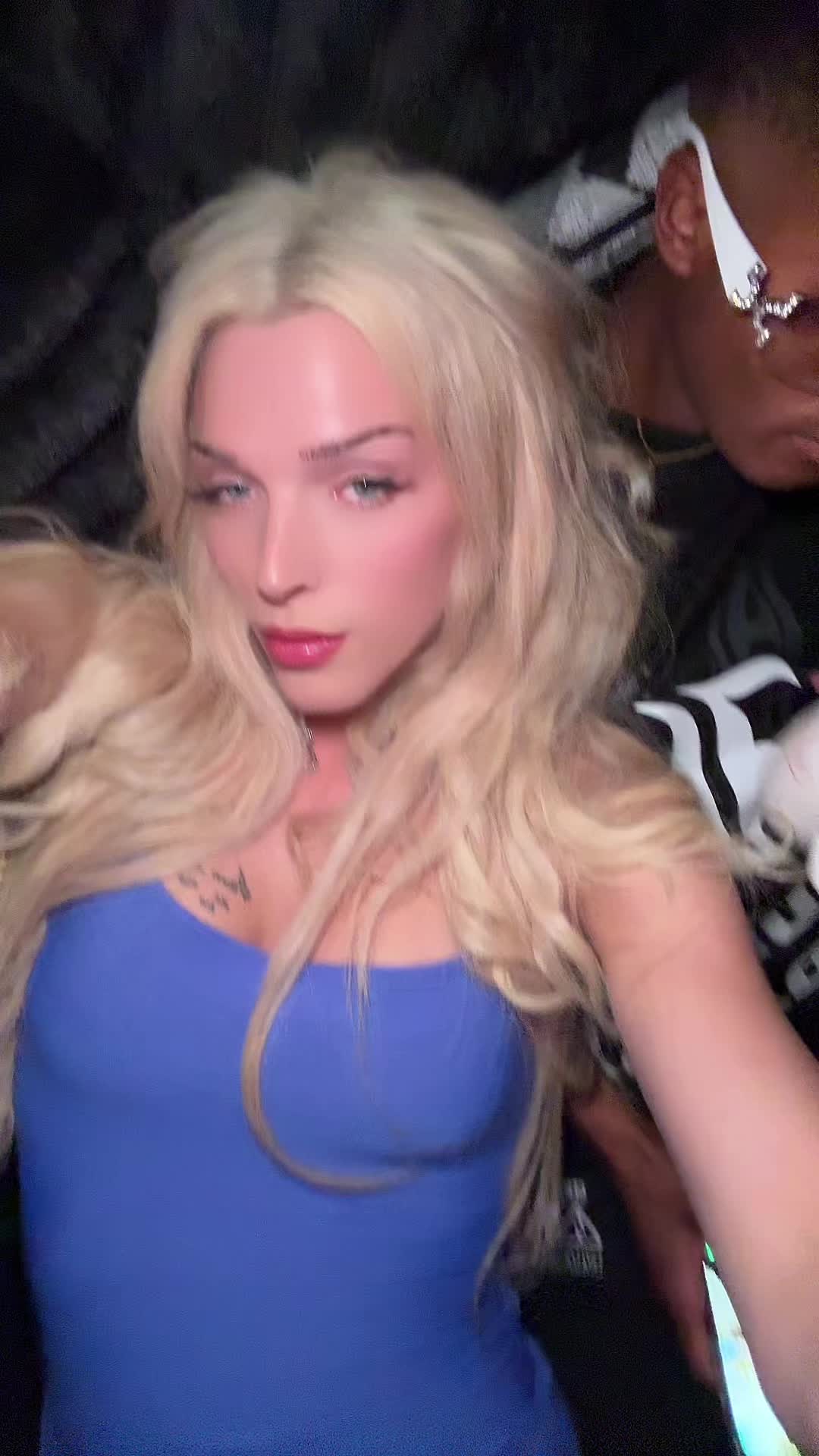 @JennyBabyxox
