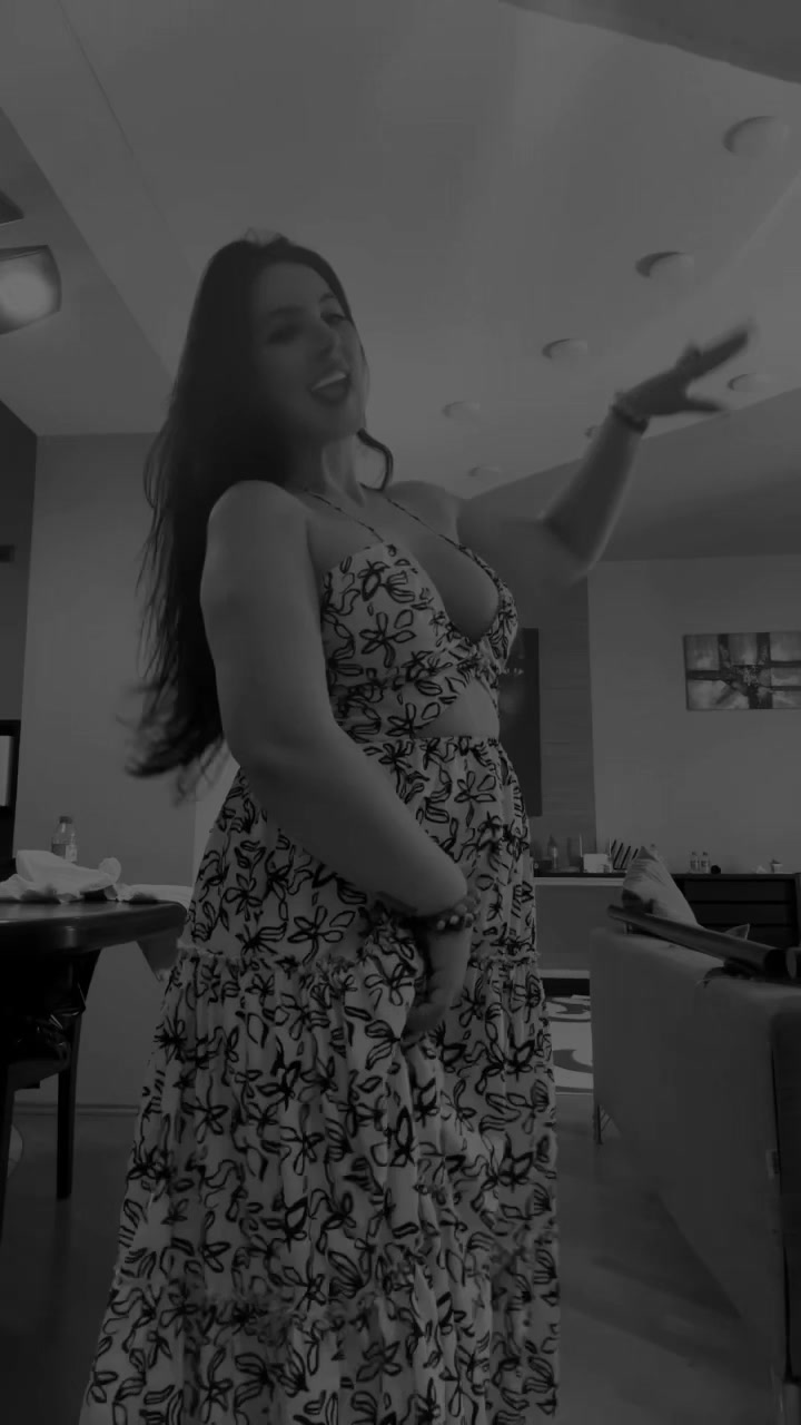 @julia_baku05