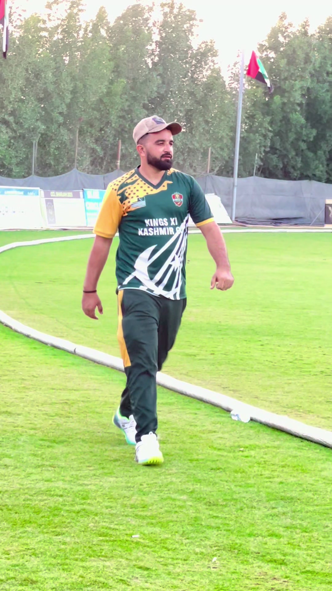 @👑Syed TaMour BukhaRii⚠️