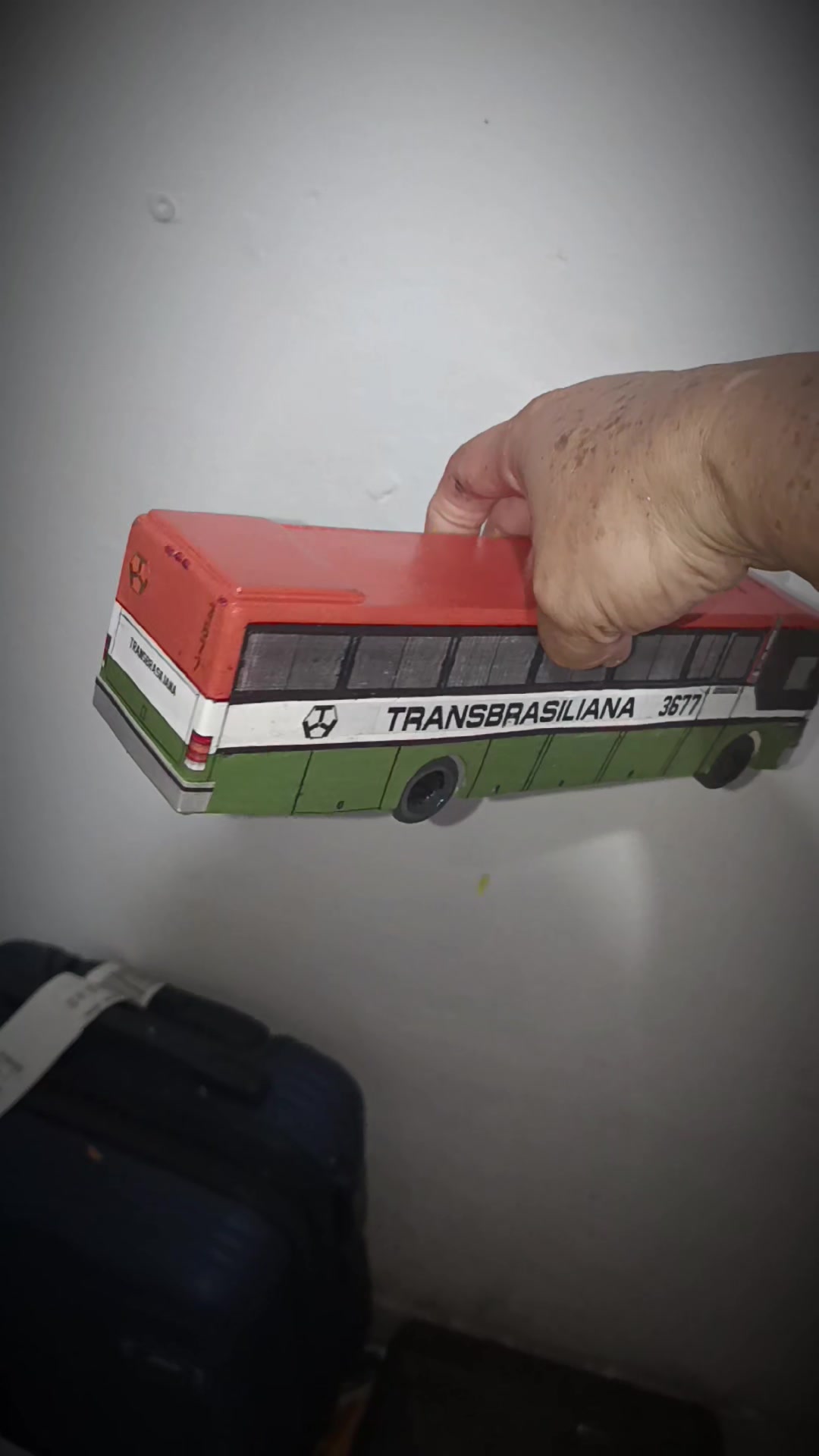 @Allf. Omnibus miniaturas