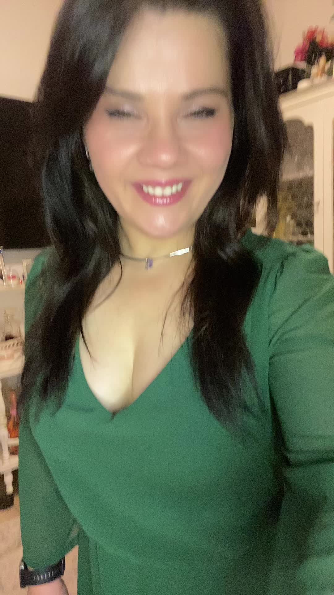 @MiKI 🌸🌹🌹🌹